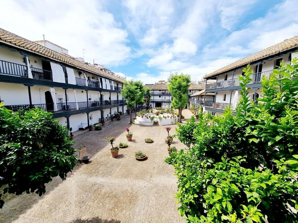 Apartamento Con Patio Sevillano 0*, Seville Spain